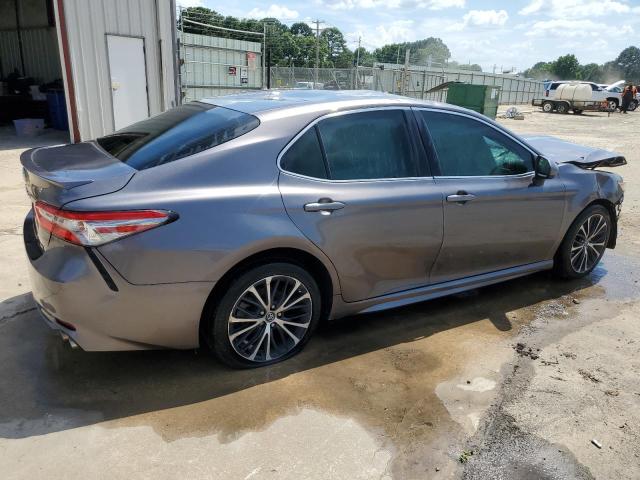 VIN 4T1B11HKXJU653863 2018 Toyota Camry, L no.3