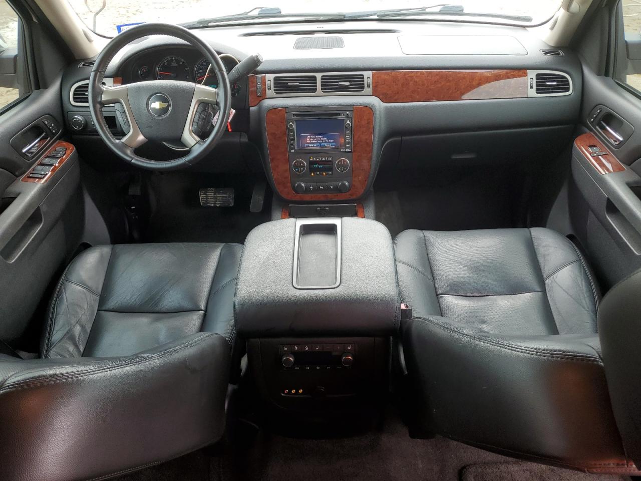 1GNSCCE01BR387030 2011 Chevrolet Tahoe C1500 Ltz