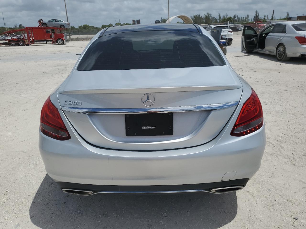 WDDWF4JBXJR388499 2018 Mercedes-Benz C 300