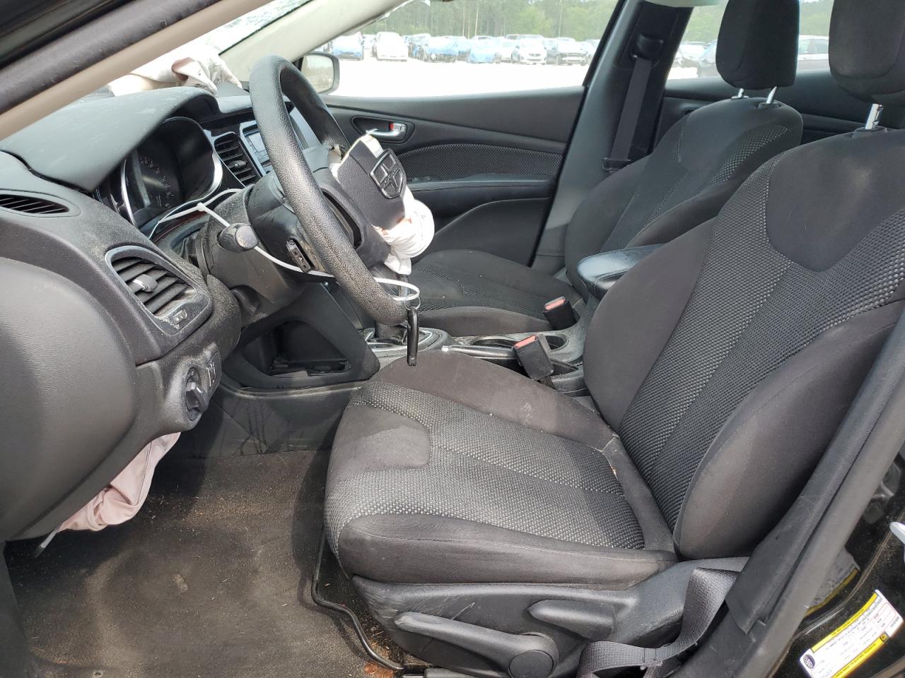 1C3CDFAA3FD181838 2015 Dodge Dart Se