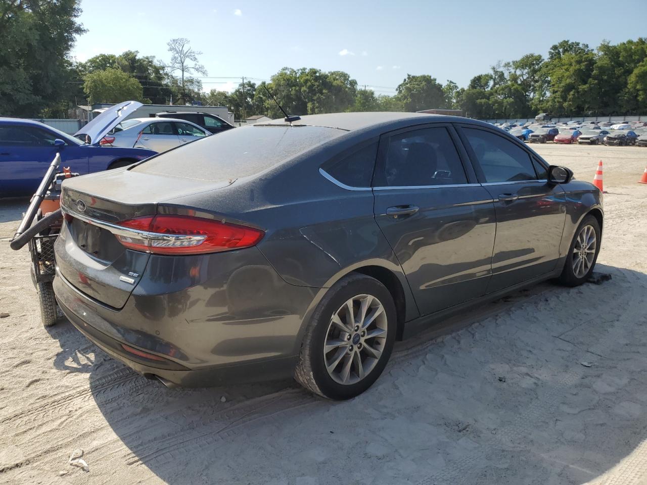 2017 Ford Fusion Se vin: 3FA6P0HDXHR411288