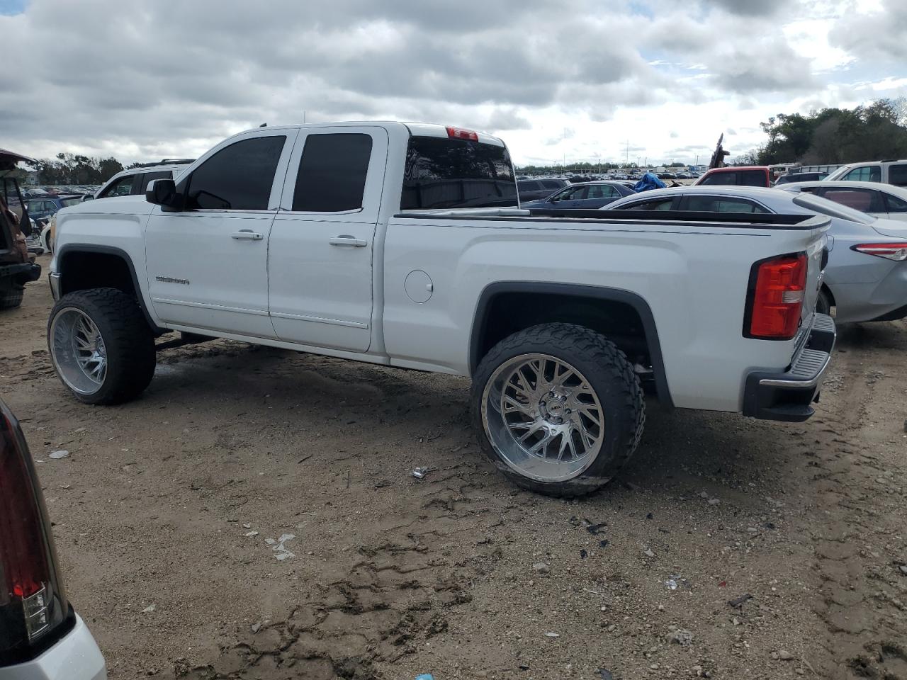 1GTR1UEH2EZ269551 2014 GMC Sierra C1500 Sle