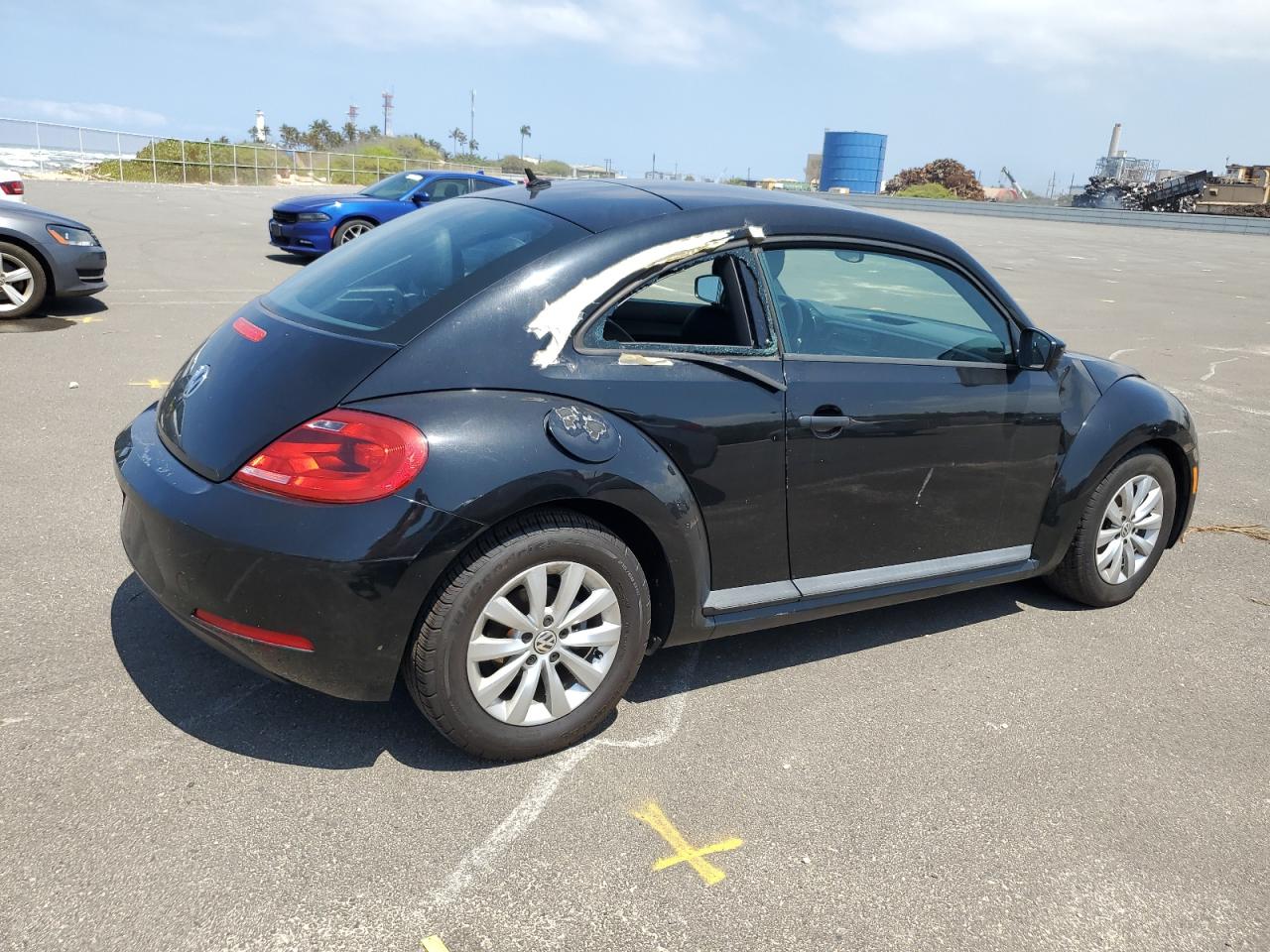 Lot #2829034970 2015 VOLKSWAGEN BEETLE 1.8