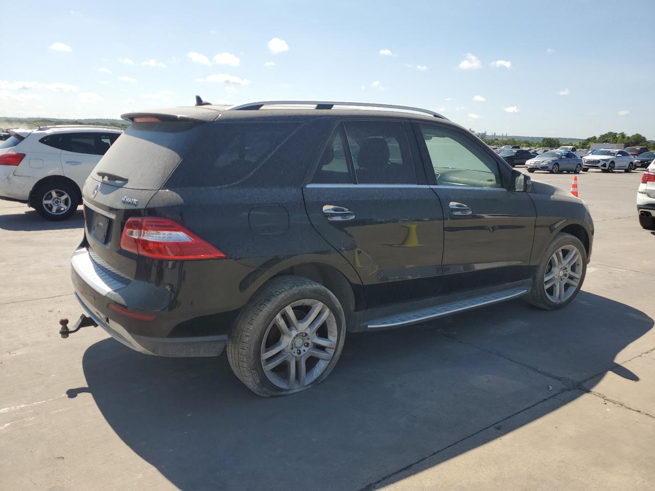 2015 Mercedes-Benz Ml 350 4Matic vin: 4JGDA5HB0FA598364