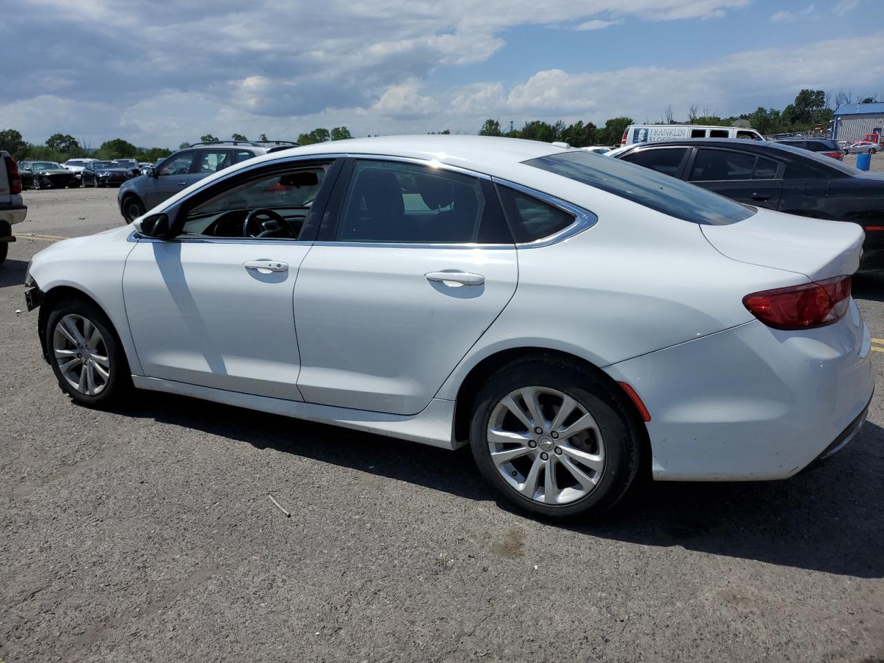 1C3CCCAB0FN616917 2015 Chrysler 200 Limited