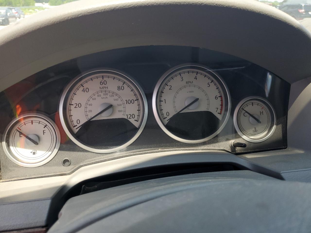 2A4RR5D1XAR105160 2010 Chrysler Town & Country Touring