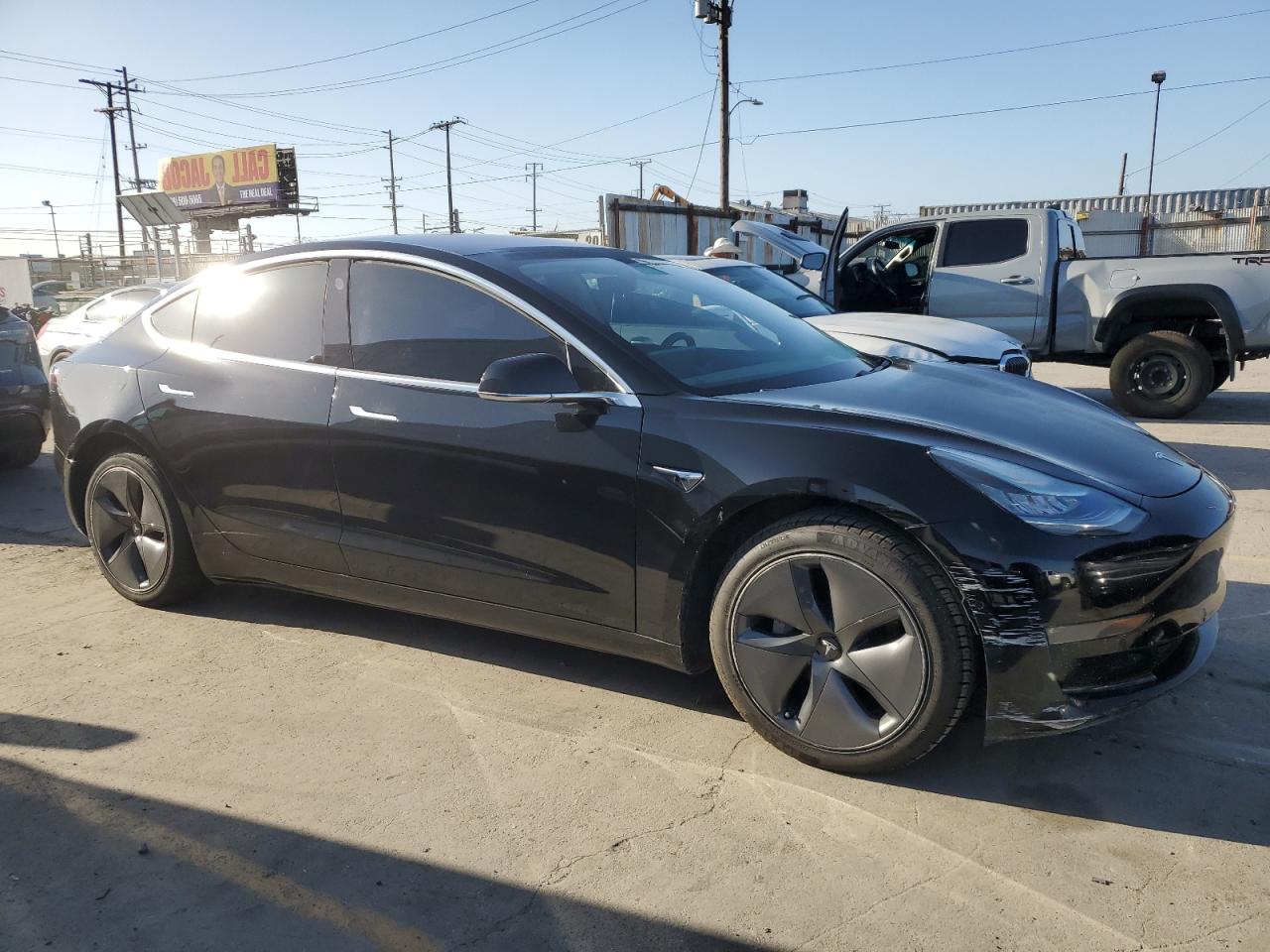 2019 Tesla Model 3 vin: 5YJ3E1EA7KF297035