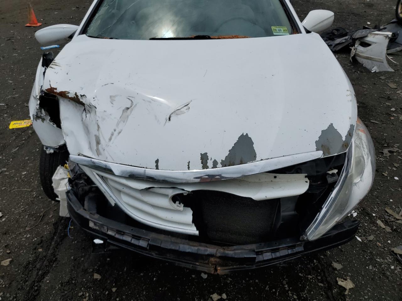 5NPEB4AC8DH588044 2013 Hyundai Sonata Gls