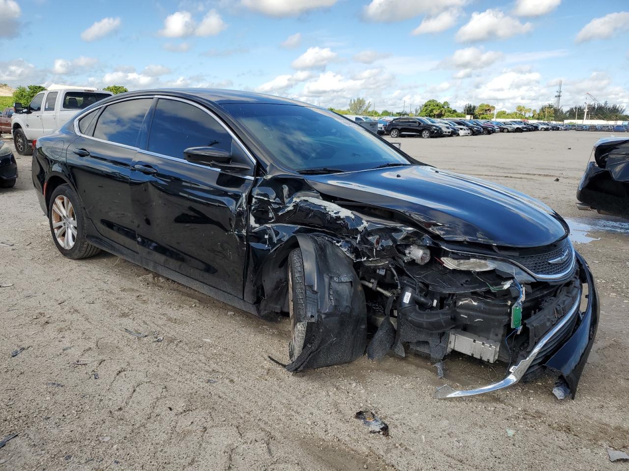 Lot #2986346182 2015 CHRYSLER 200 LIMITE