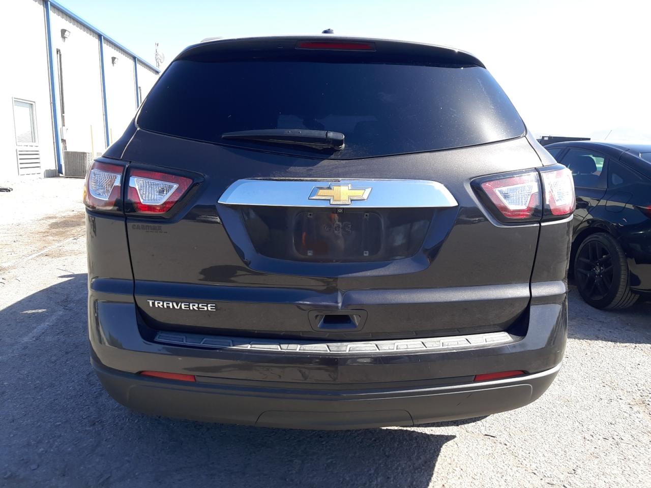 2017 Chevrolet Traverse Ls vin: 1GNKRFKD4HJ182672