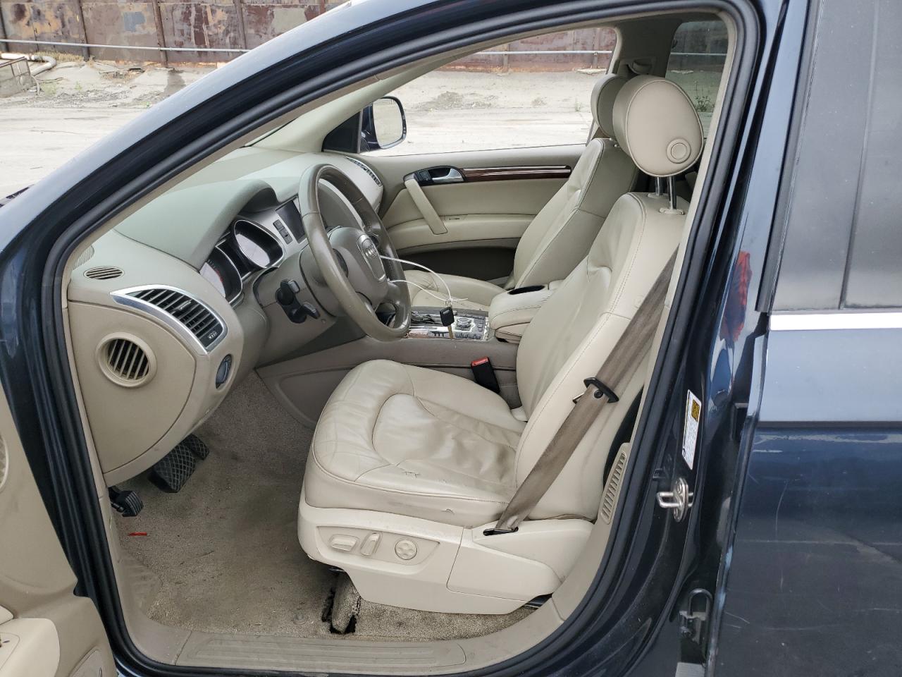 WA1BY74L97D100769 2007 Audi Q7 3.6 Quattro Premium