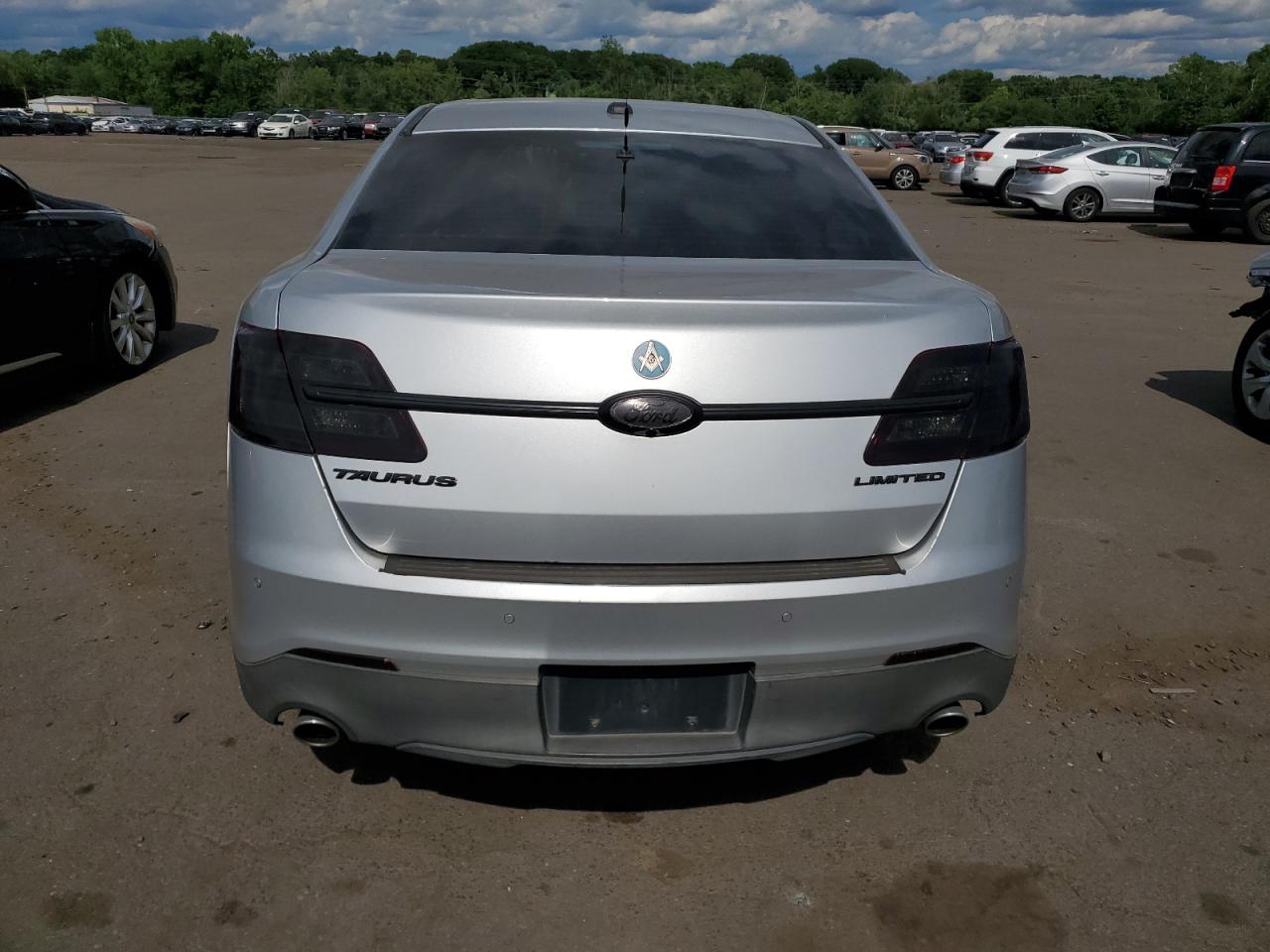 1FAHP2F89DG103329 2013 Ford Taurus Limited