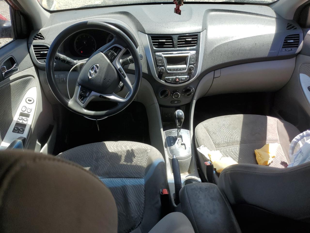 KMHCU4AE9EU755789 2014 Hyundai Accent Gls