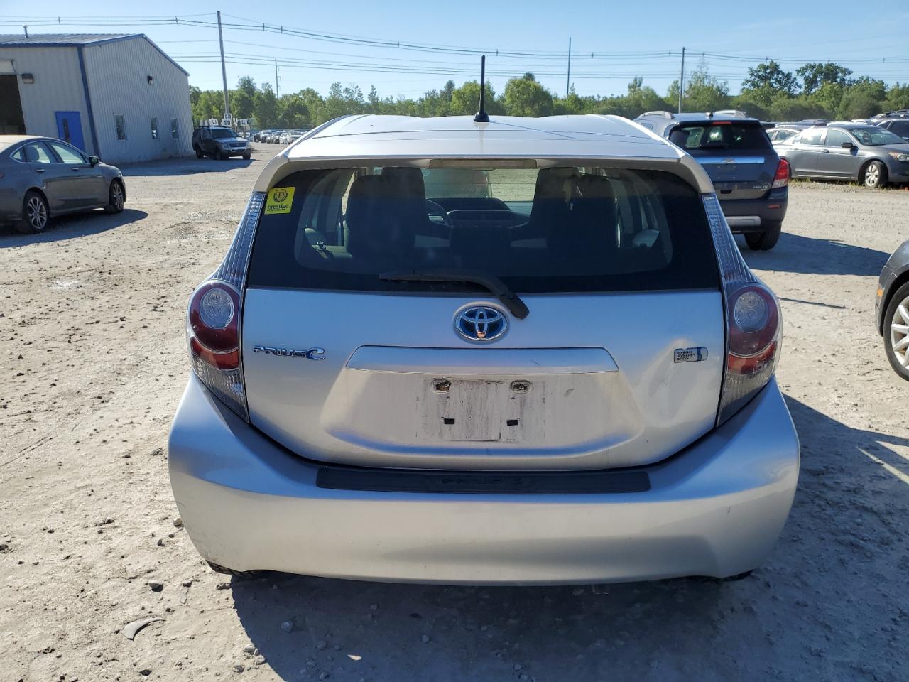 2012 Toyota Prius C vin: JTDKDTB35C1027523