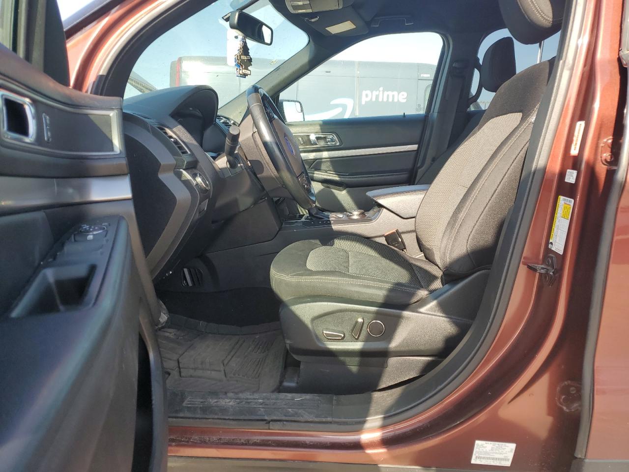 1FM5K8D84JGA36521 2018 Ford Explorer Xlt