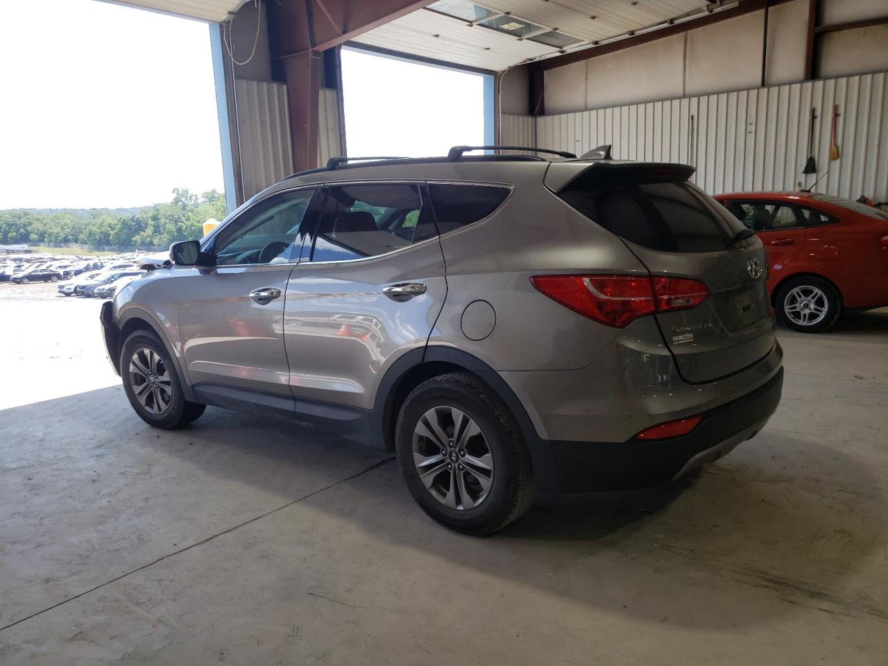 2016 Hyundai Santa Fe Sport vin: 5XYZUDLB5GG332181