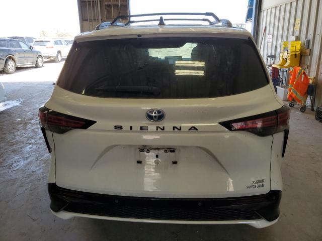2022 TOYOTA SIENNA XSE - 5TDXRKECXNS095383