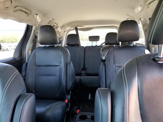 2017 TOYOTA SIENNA SE 5TDXZ3DC4HS891073