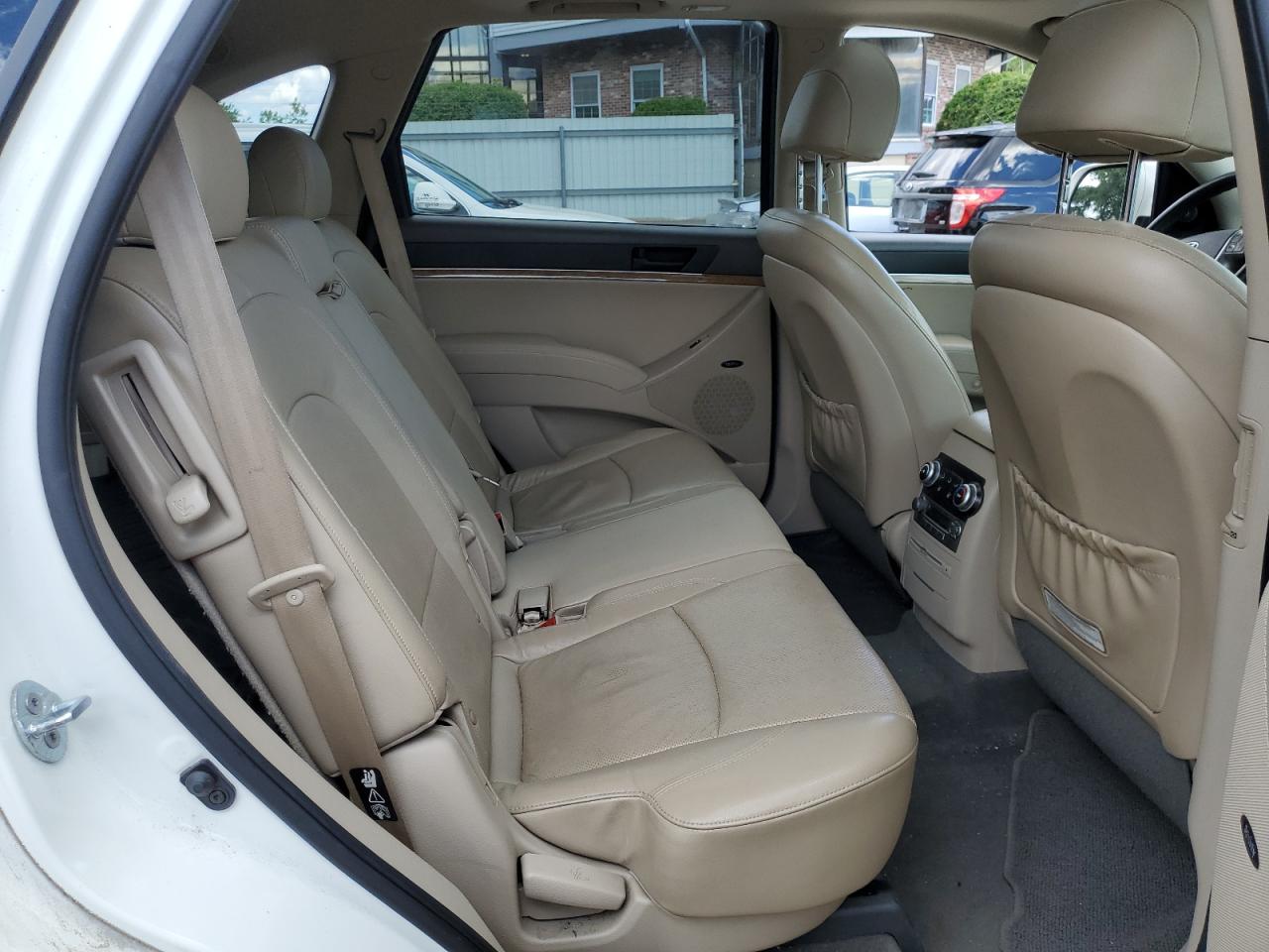 KM8NUDCC6CU194260 2012 Hyundai Veracruz Gls