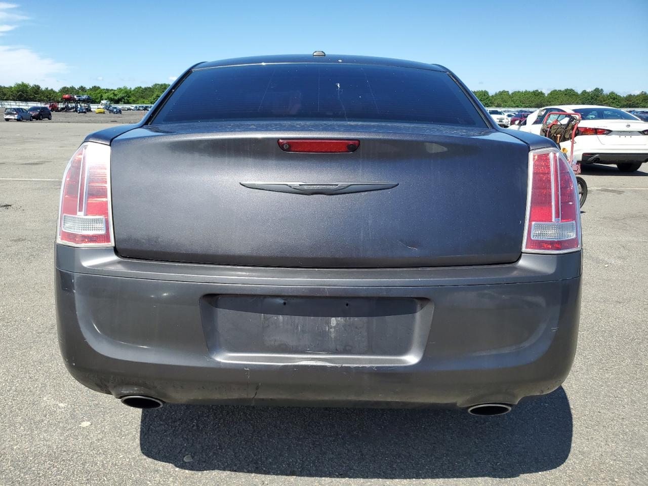 2013 Chrysler 300C vin: 2C3CCAKT1DH683799