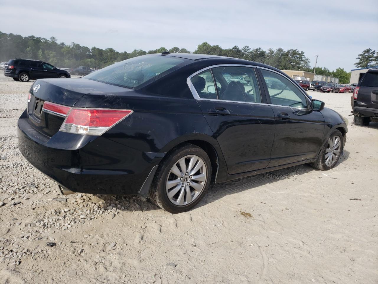 1HGCP2F81BA085401 2011 Honda Accord Exl