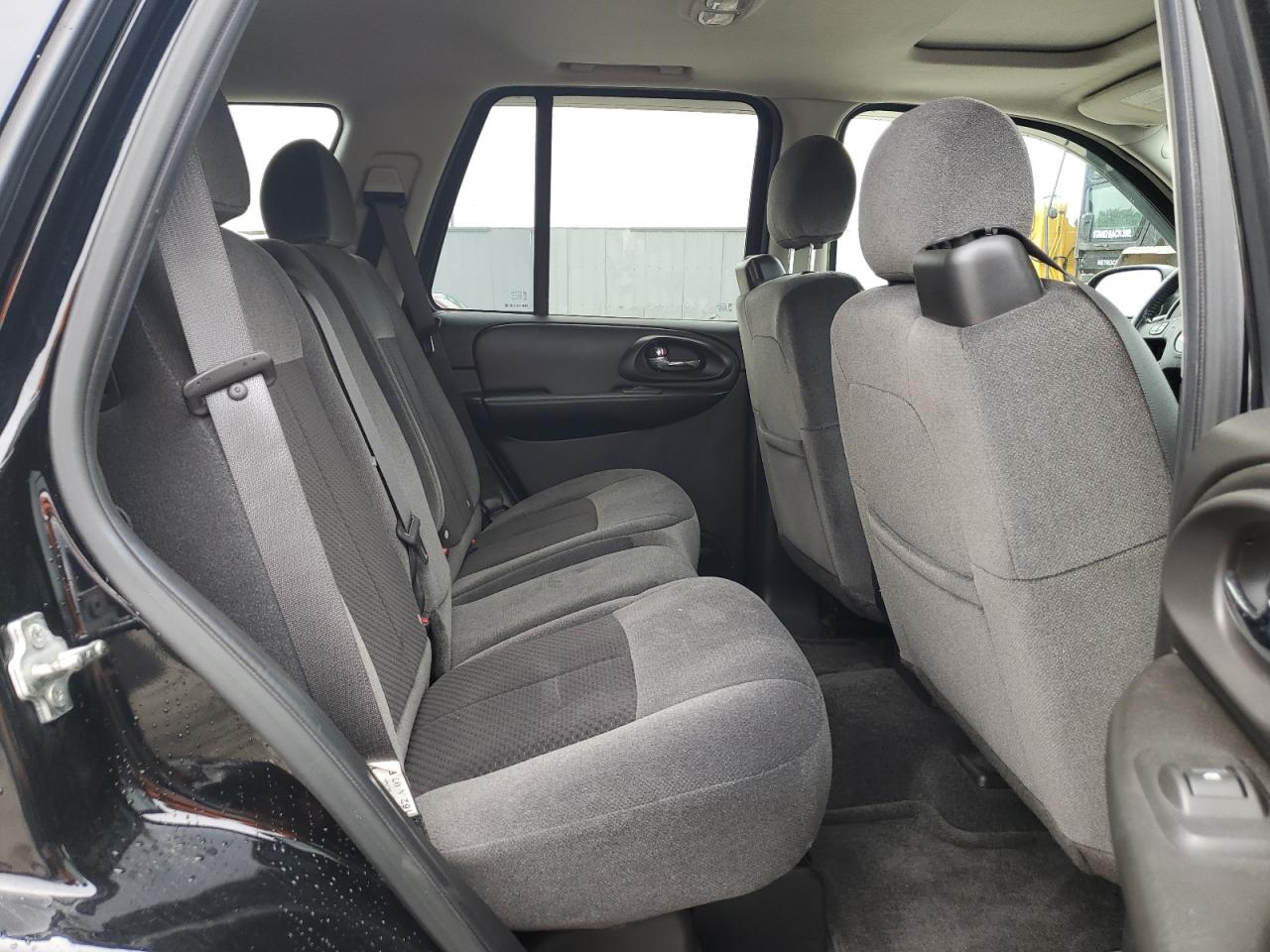 1GNDT13S572305740 2007 Chevrolet Trailblazer Ls