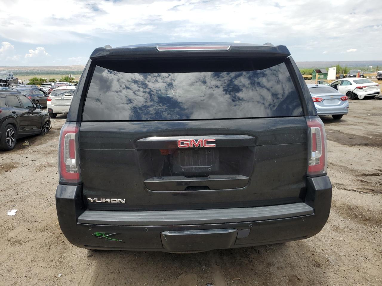 1GKS2BKC1LR268033 2020 GMC Yukon Slt