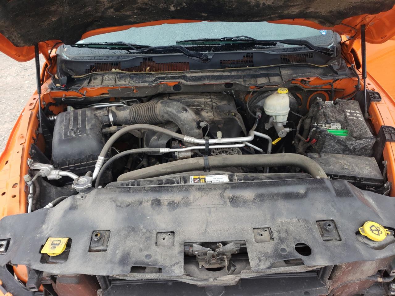 1C6RR7MT4FS702093 2015 Ram 1500 Sport