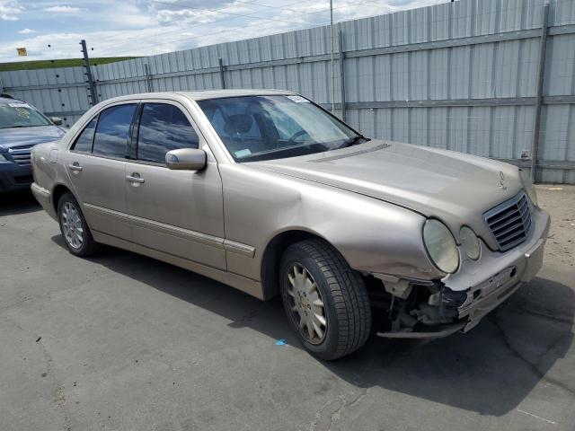 WDBJF82J6YX043119 2000 Mercedes-Benz E 320 4Matic