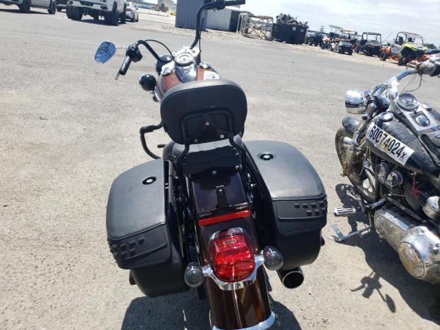 2019 HARLEY-DAVIDSON FLHCS 1HD1YBK66KB017515