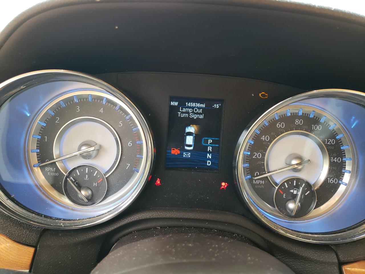 2C3CCAET8DH635339 2013 Chrysler 300C