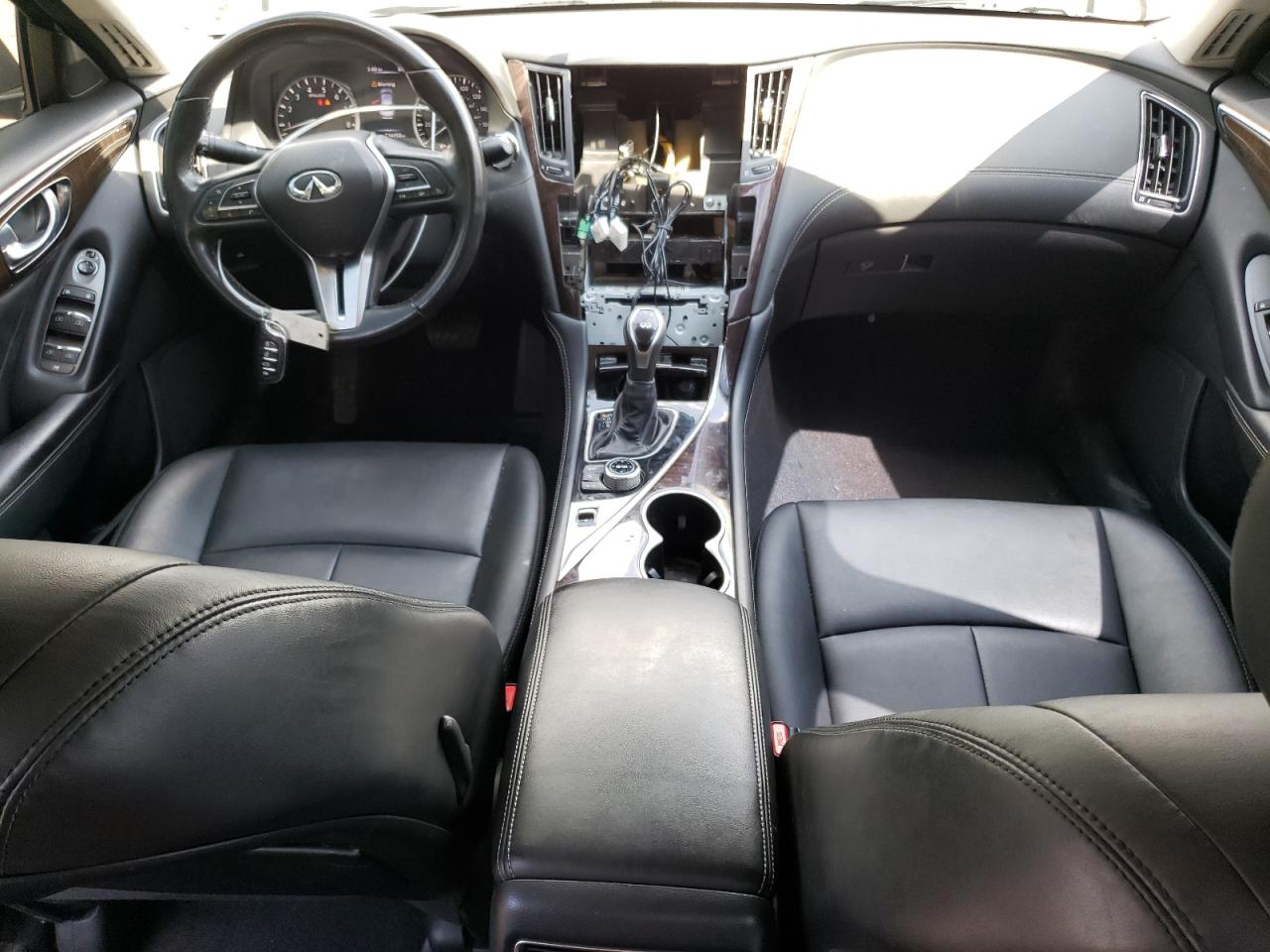 JN1EV7AR0JM441086 2018 Infiniti Q50 Luxe