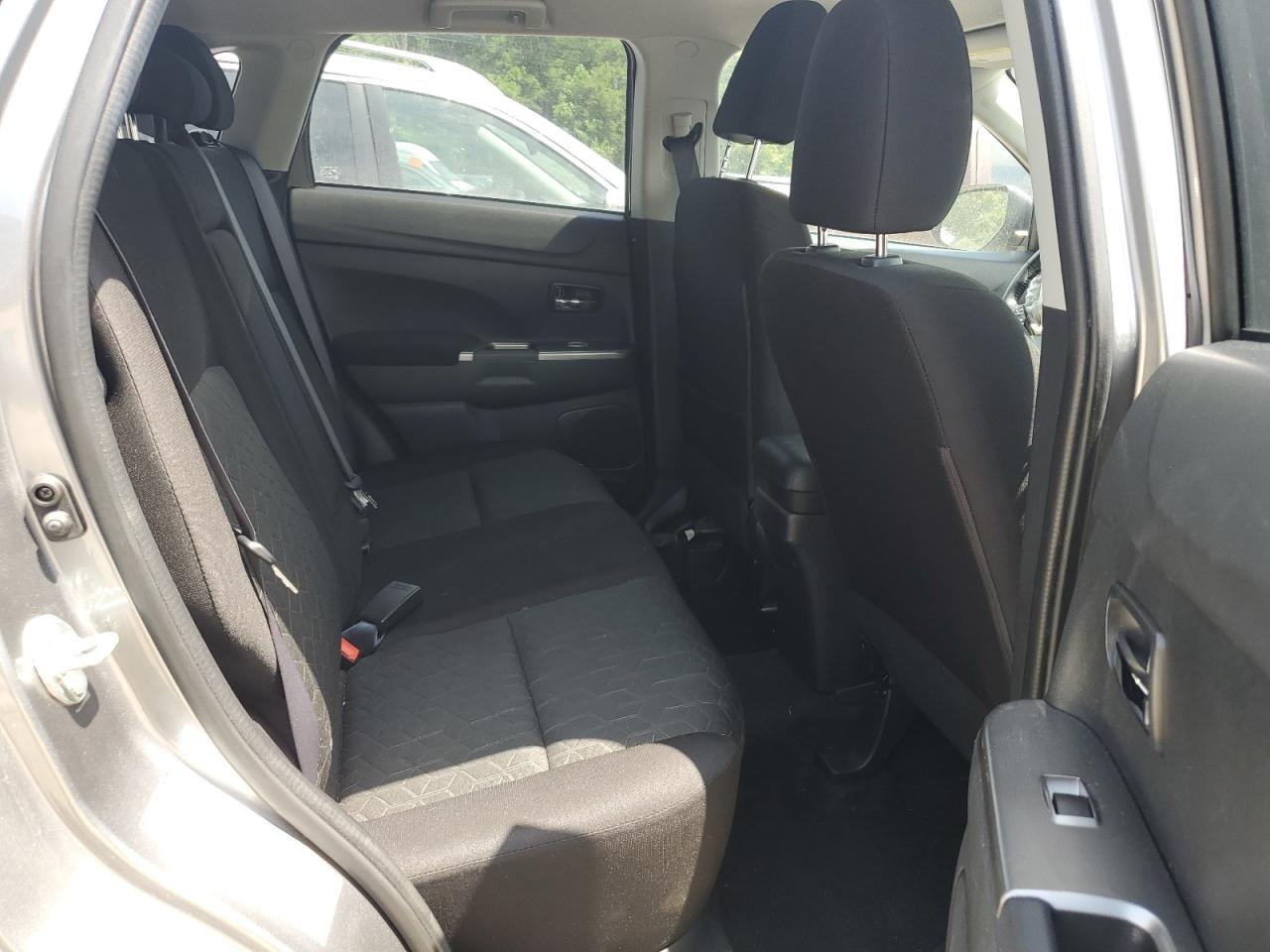 JA4APVAU6MU018428 2021 Mitsubishi Outlander Sport Se