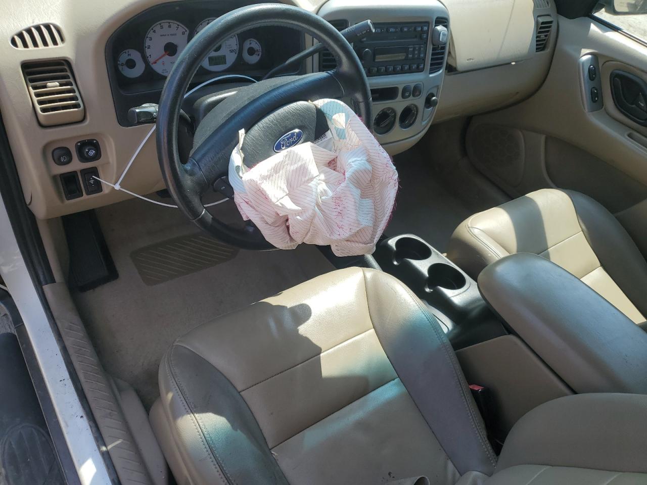 1FMCU93184KB68629 2004 Ford Escape Xlt