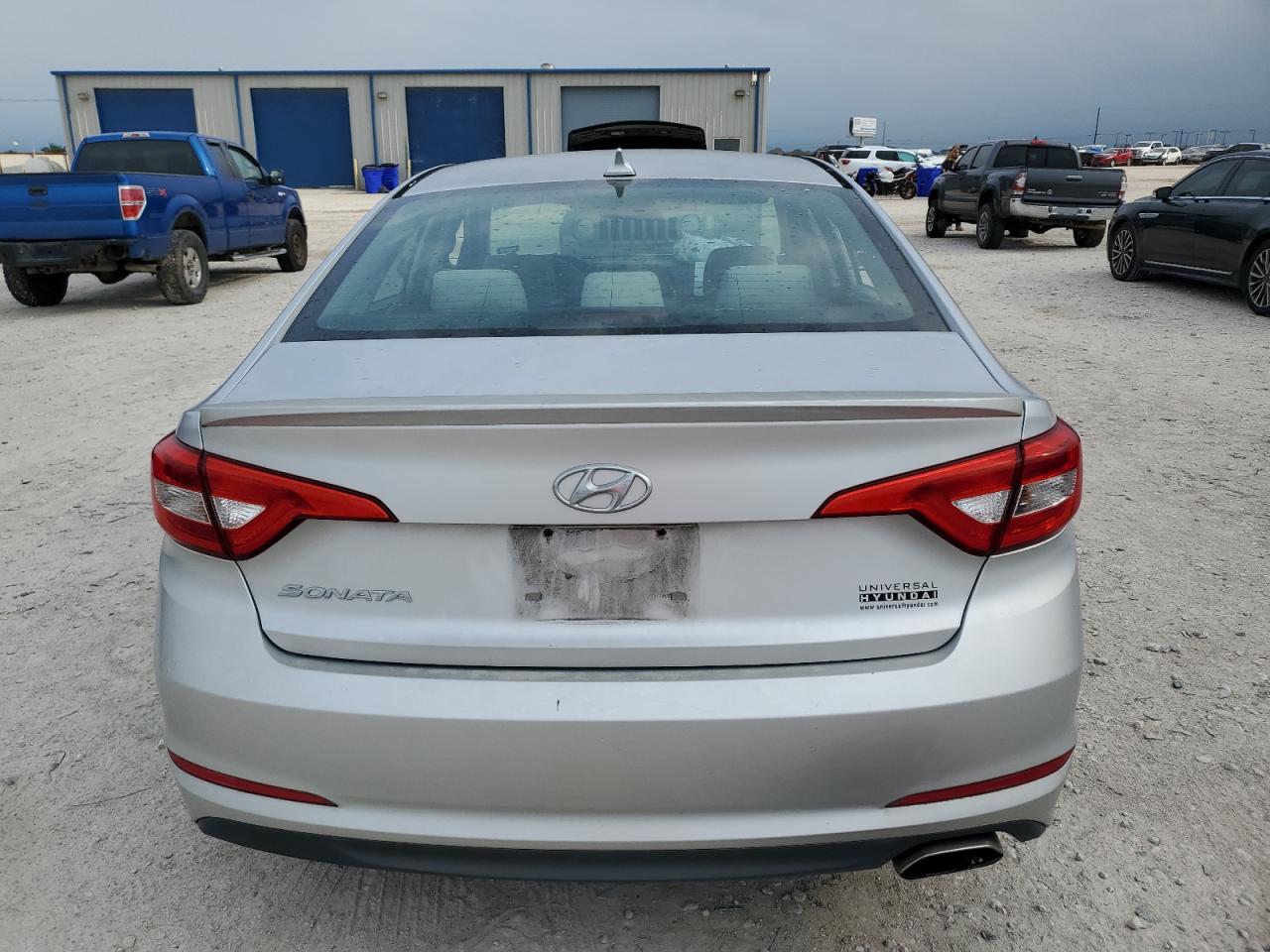 5NPE24AF8FH234232 2015 Hyundai Sonata Se