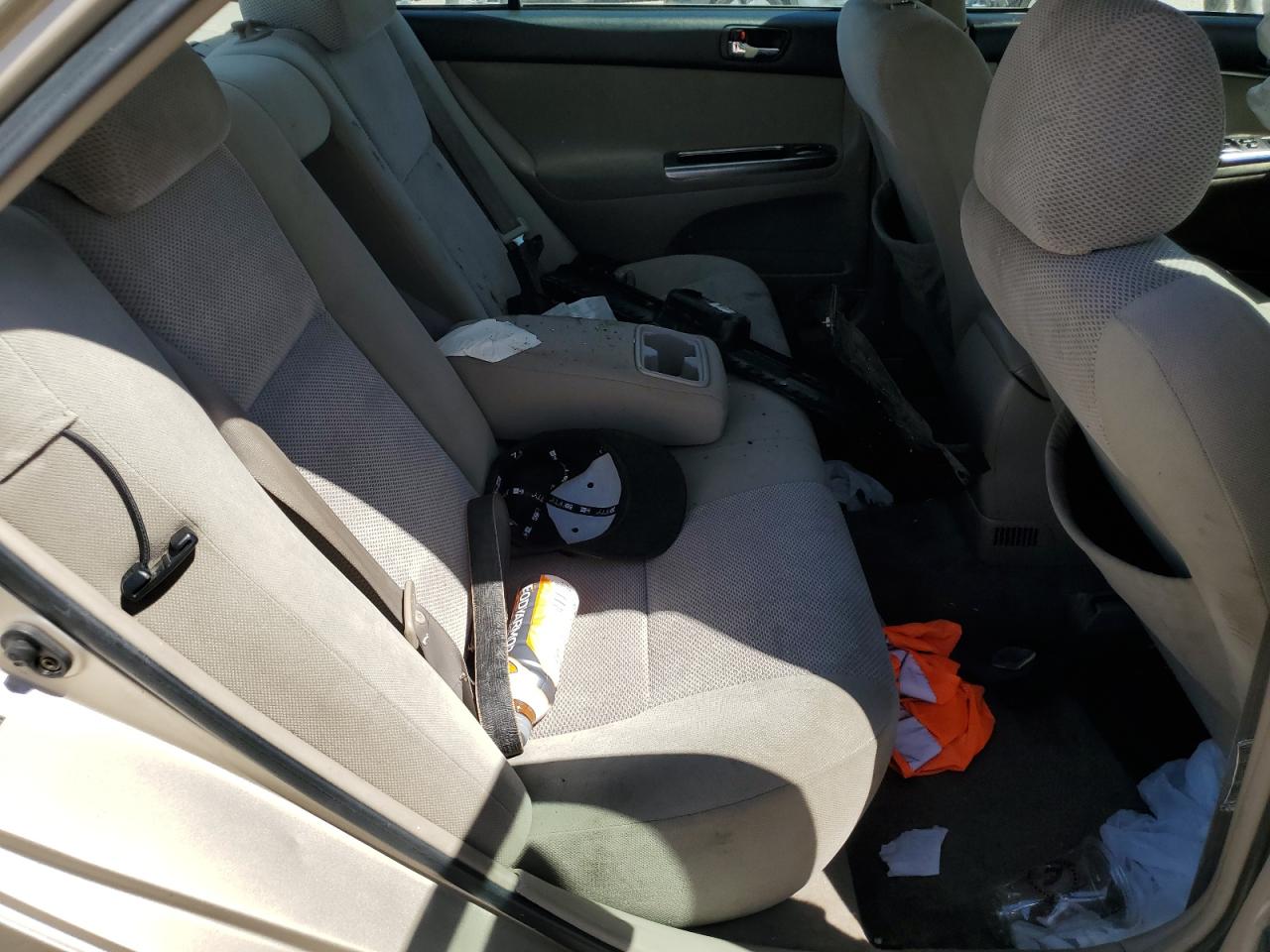 4T1BA32KX4U024886 2004 Toyota Camry Se