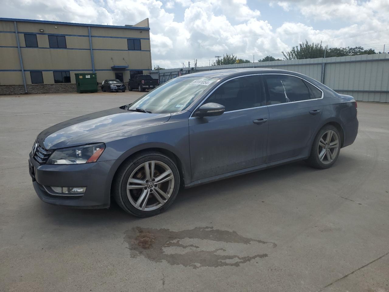 1VWBM7A35CC024020 2012 Volkswagen Passat Se