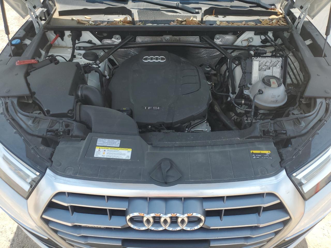 WA1ANAFY4L2028637 2020 Audi Q5 Premium