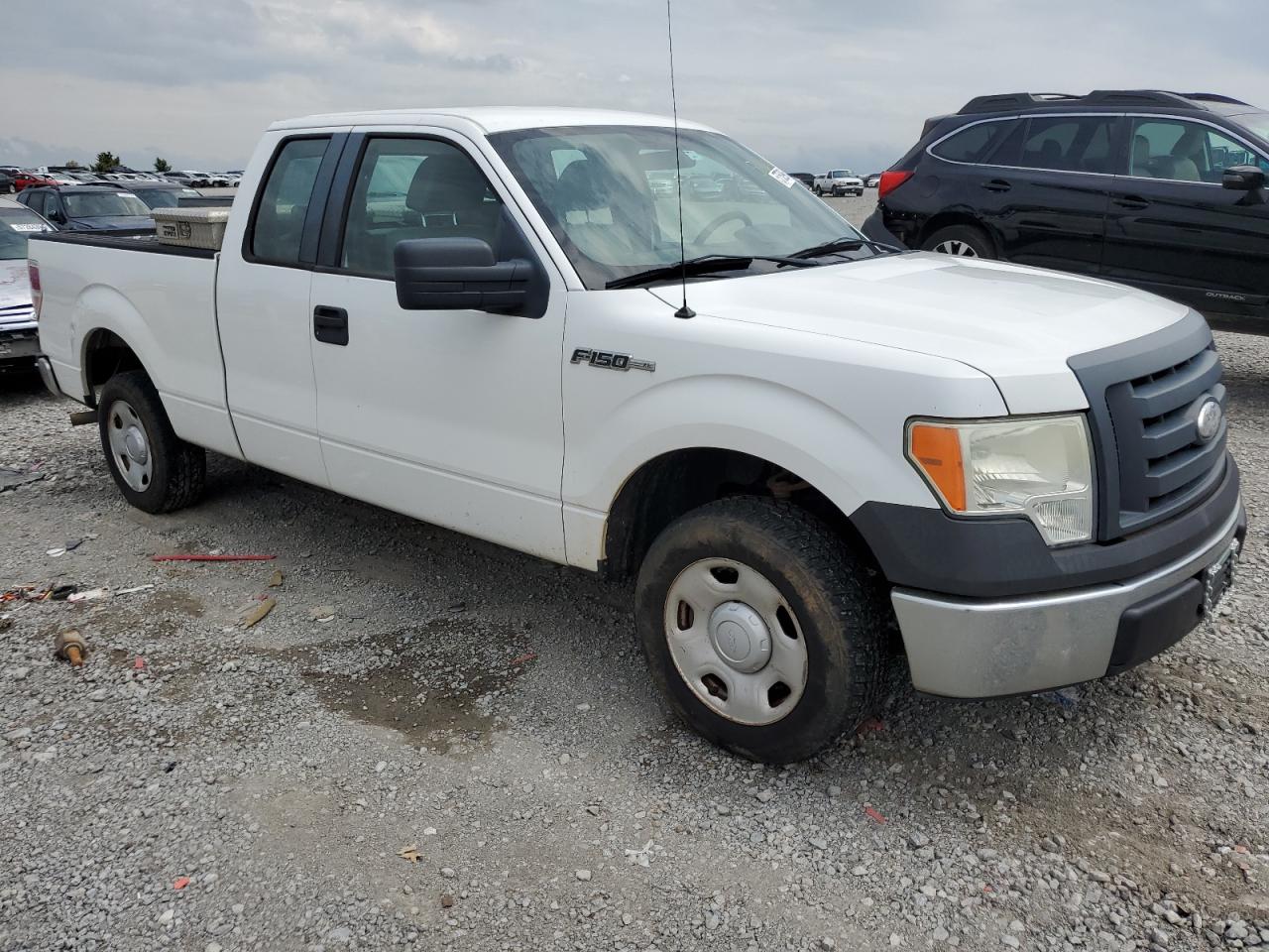 1FTRX12W89KB45265 2009 Ford F150 Super Cab