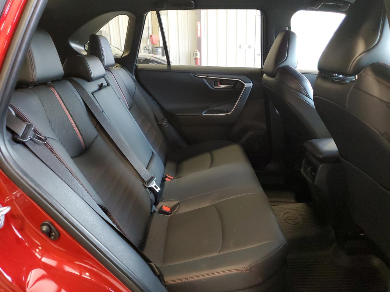 JTMFB3FV4MD073007 2021 Toyota Rav4 Prime Xse