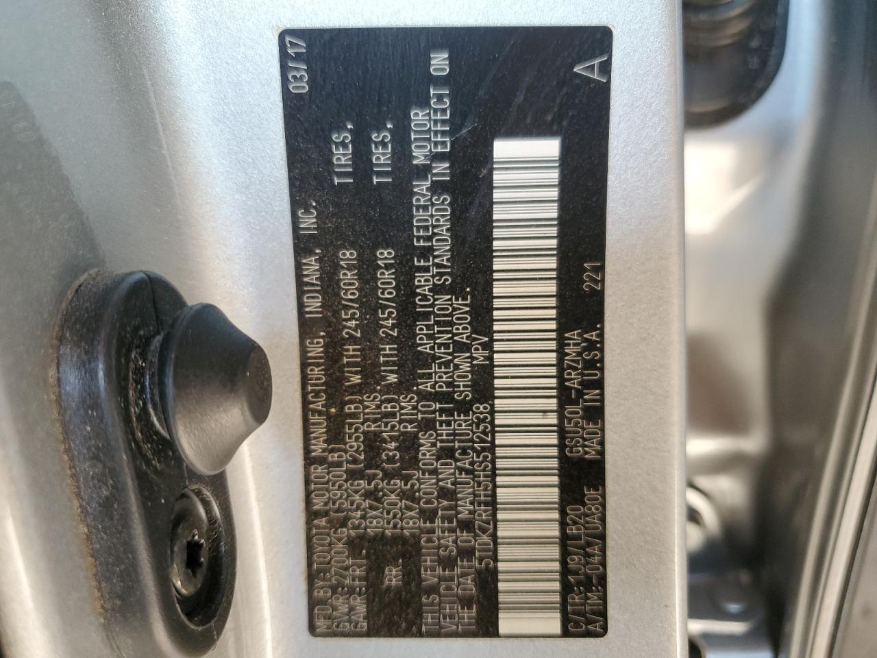 5TDKZRFH5HS512538 2017 Toyota Highlander Se