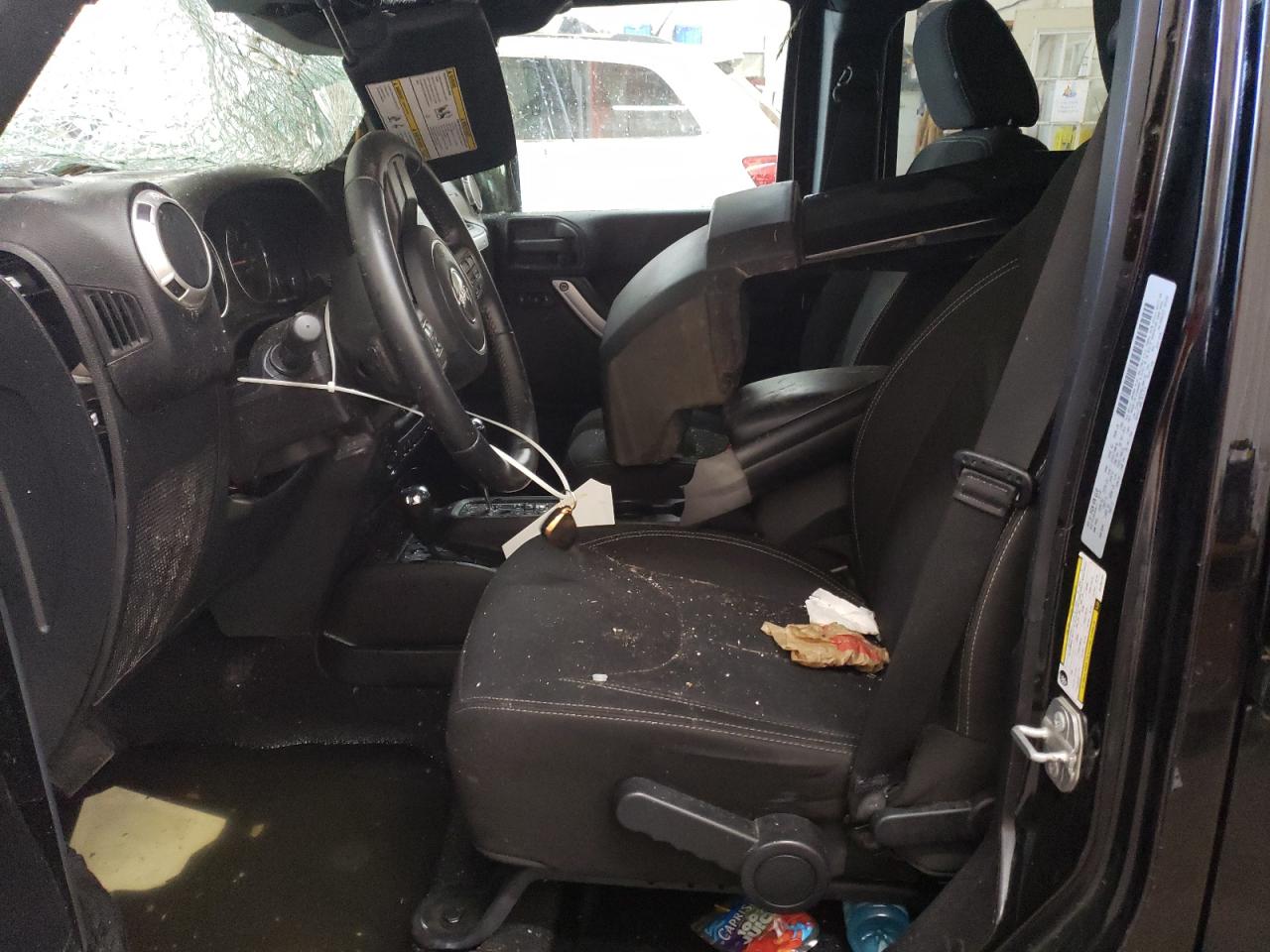 1C4BJWEG4GL284191 2016 Jeep Wrangler Unlimited Sahara