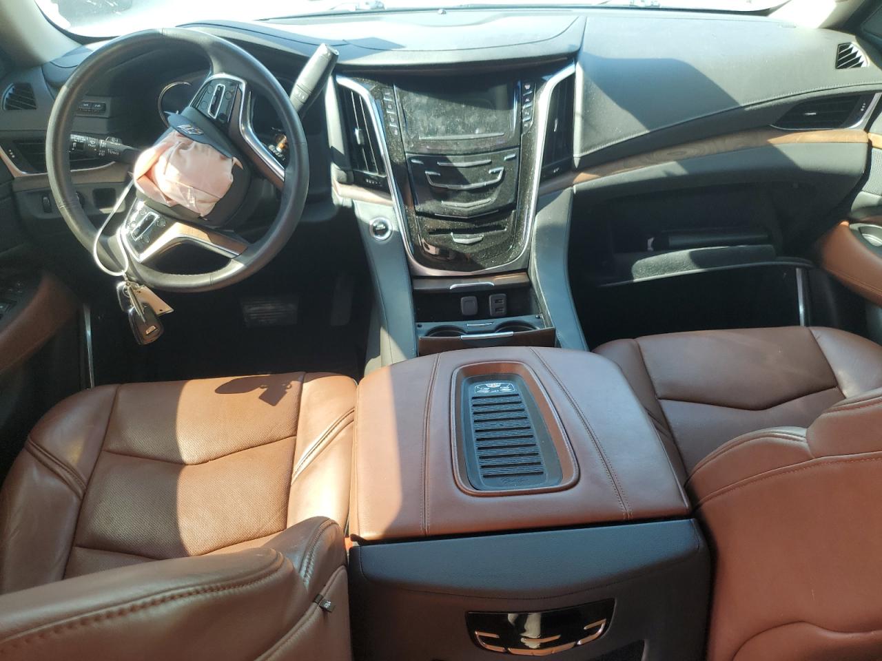 1GYS3BKJ7LR294489 2020 Cadillac Escalade Luxury