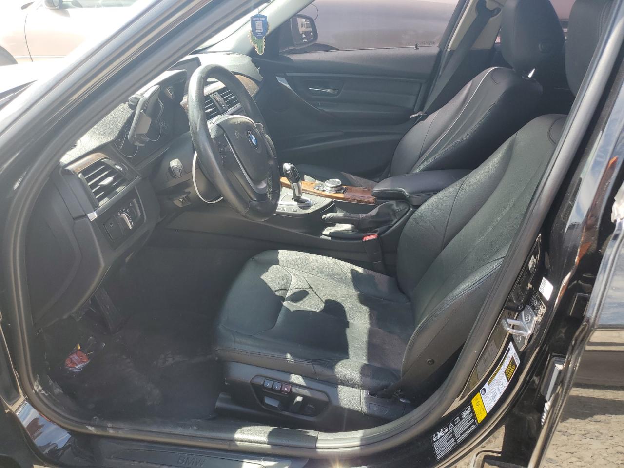 WBA3B5G56ENS10583 2014 BMW 328 Xi Sulev