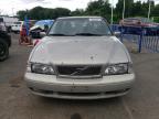 VOLVO V70 photo