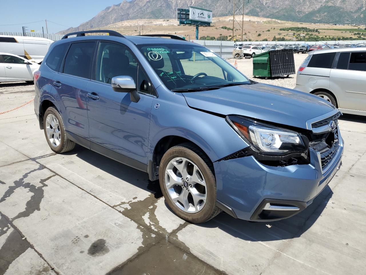 JF2SJAWC4JH534507 2018 Subaru Forester 2.5I Touring