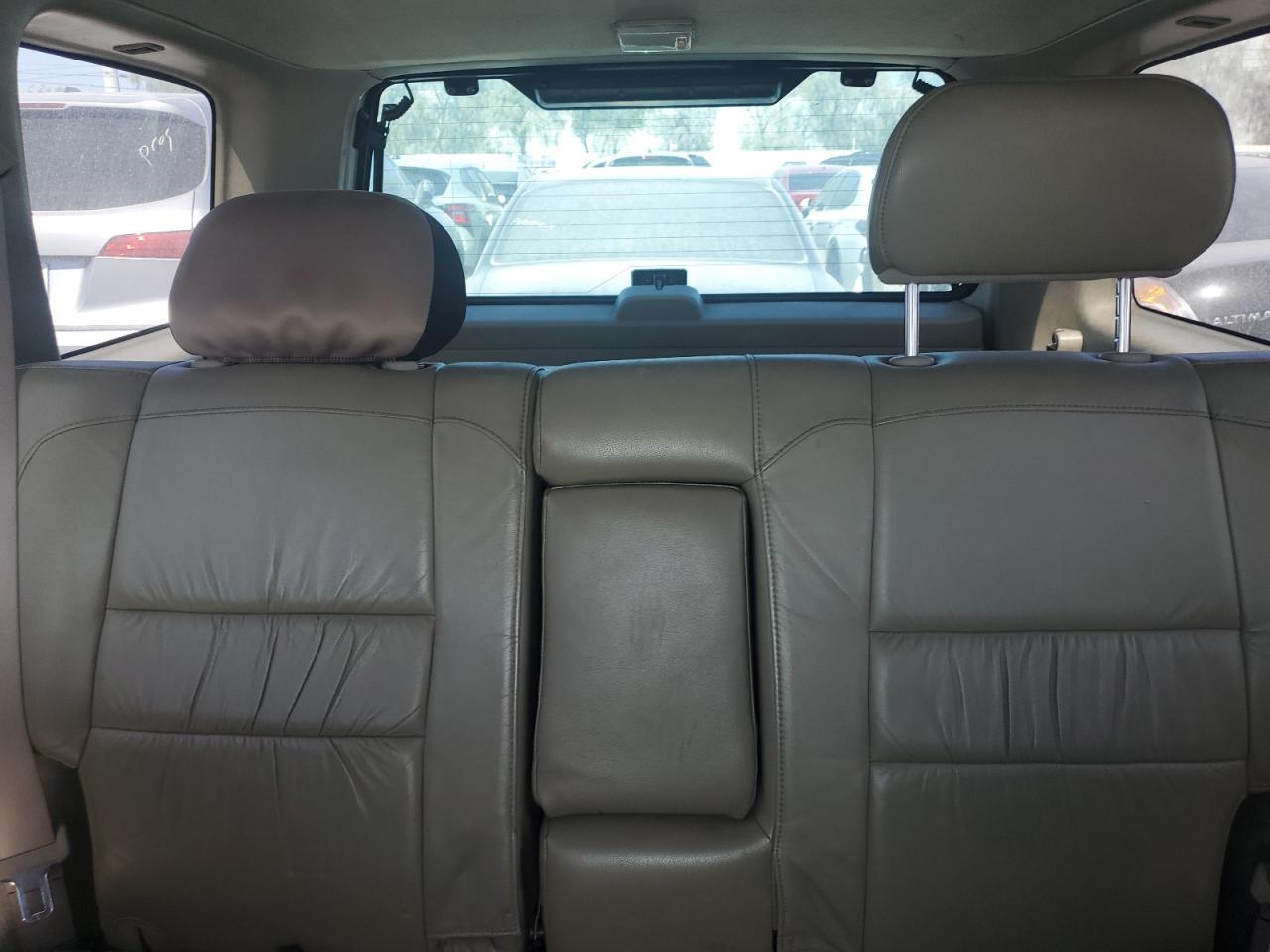 JNRDR09Y42W261065 2002 Infiniti Qx4