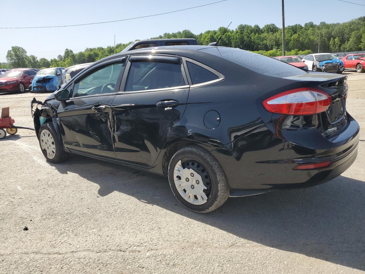 2019 Ford Fiesta S vin: 3FADP4AJXKM101368