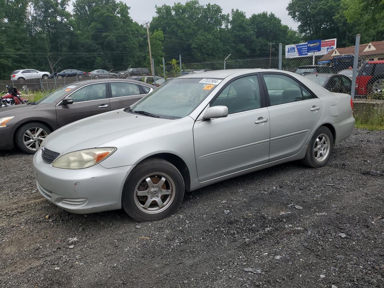 4T1BE32K02U105669 2002 Toyota Camry Le