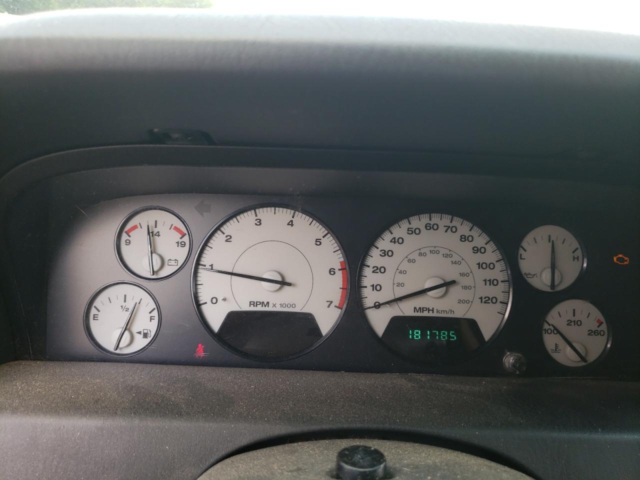 1J8GW58J82C281935 2002 Jeep Grand Cherokee Limited